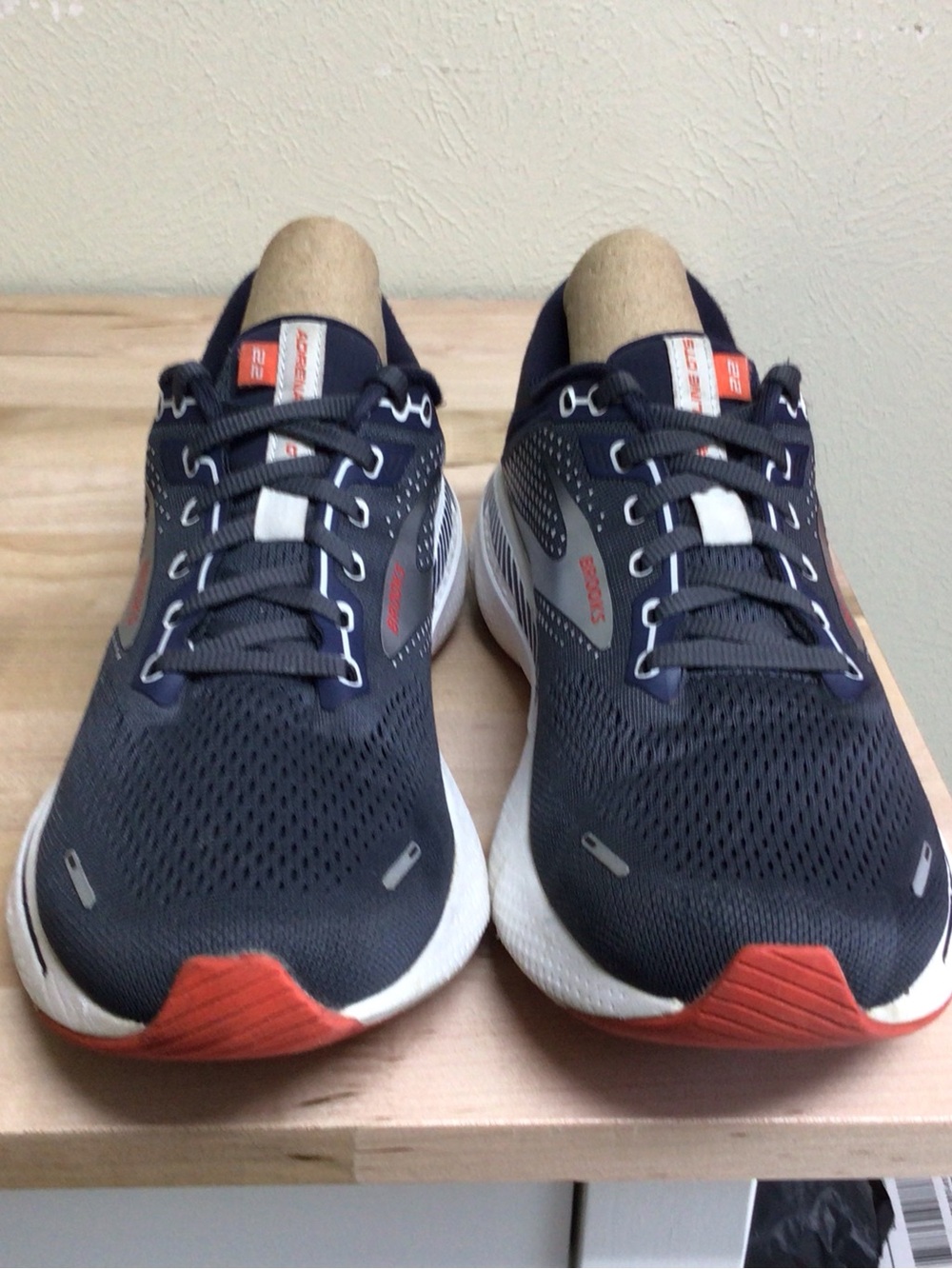 Brooks women’s Adrenaline 22